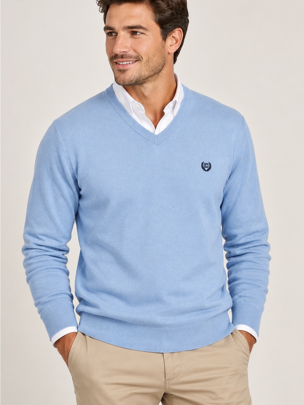 CHAPS Men’s Large Blue V-Neck Sweater Pullover Embroidered Logo Preppy